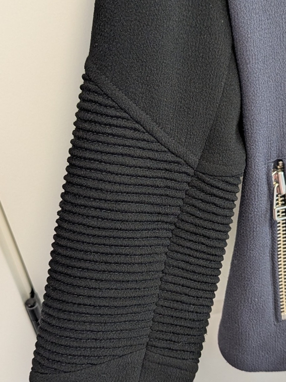 Wilfred Cropped Moto Jacket Black & Grey - Picture 8 of 9